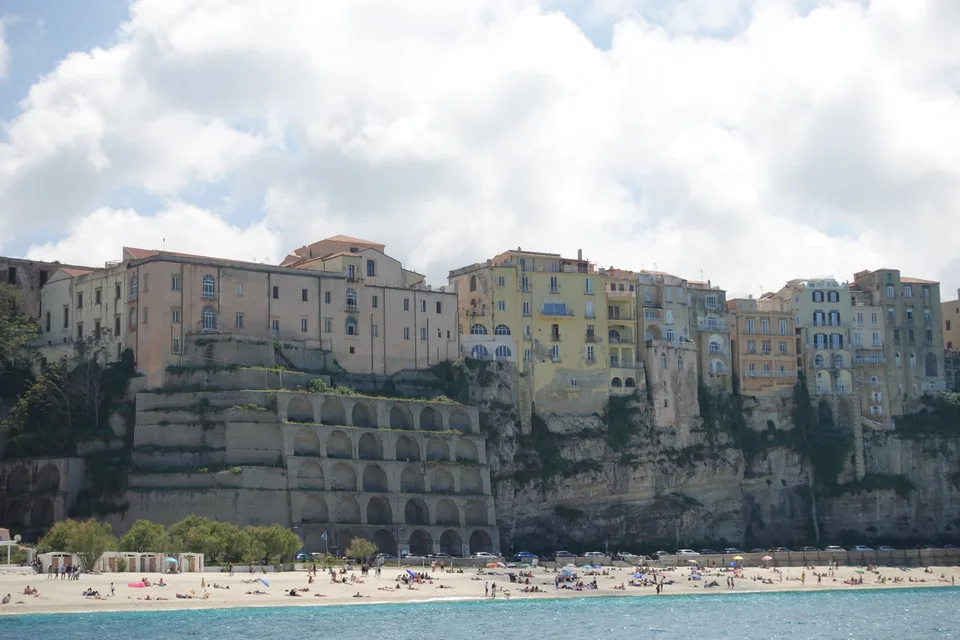 photo 4 of 19 from 8 may 2025, tropea, calabria