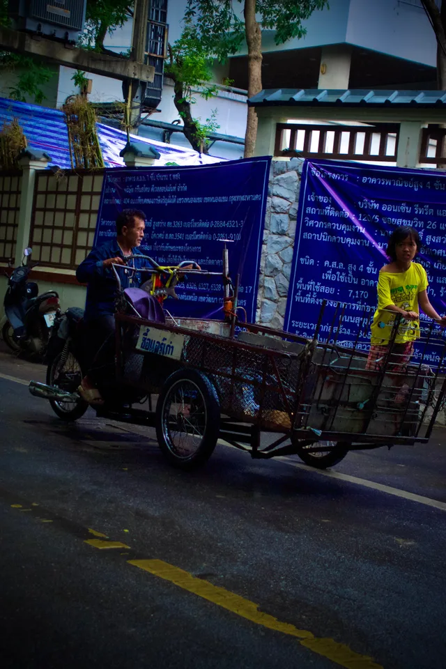 photo 10 of 19 from 4 november 2025, khlong tan nuea, vadhana district